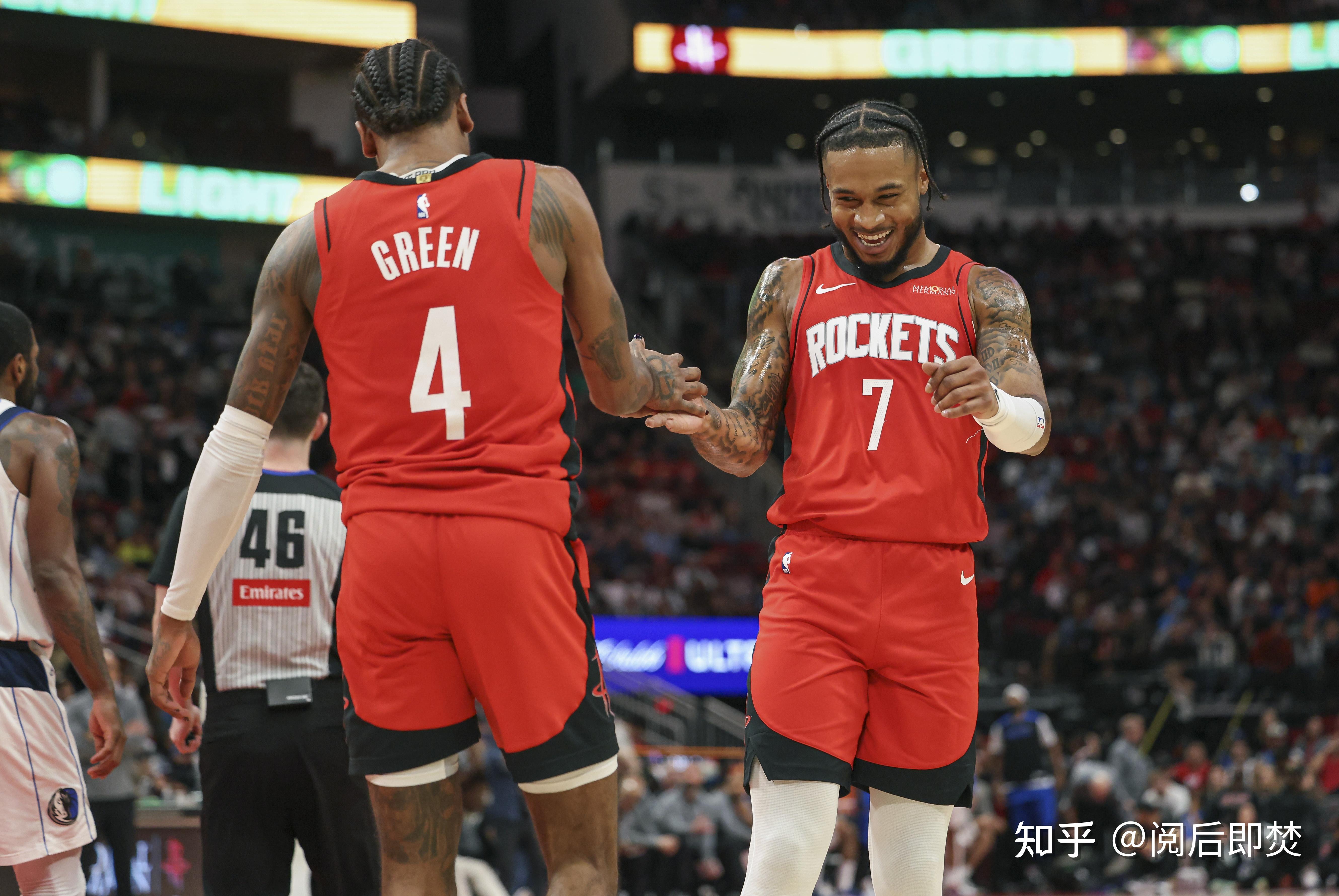 九游娱乐包含休斯敦火箭训练开放日；赛后篮板制胜引欢呼；西甲在即；球探报告显示潜力的词条