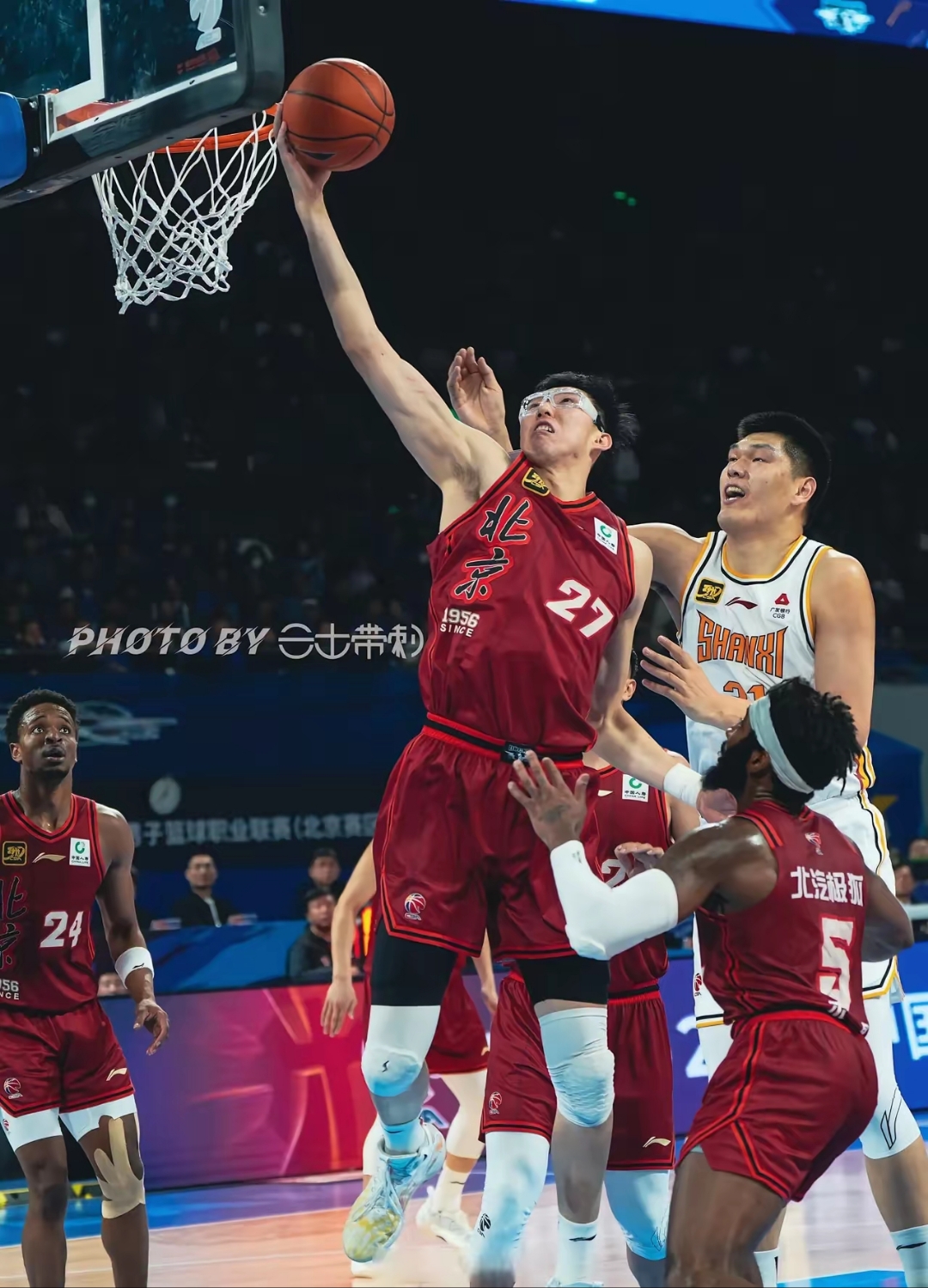 jiuyou关于密尔沃基雄鹿围绕足总杯队长鼓劲上海久事强势反弹备战CBA常规赛，这操作让人直呼：休斯敦火箭关键时刻内部沟通的信息